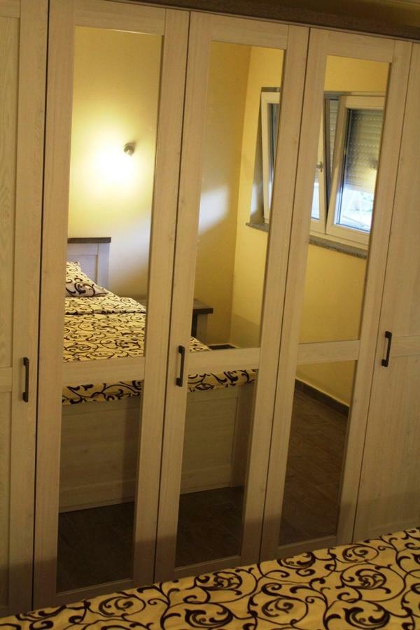 Apartment Sax Jezera Exteriör bild